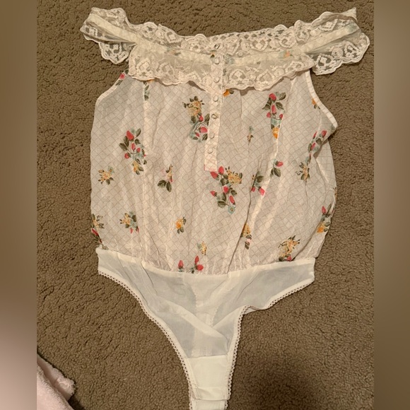 free people movement Other - Free People Intimately Floral Lace Bodysuit